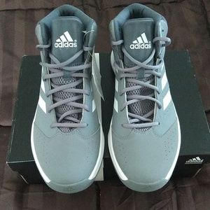 Adidas Isolation 2 Basketball Shoes